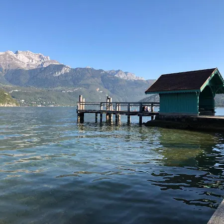 Au Coeur De St Jorioz, Spacieux Avec Terrasse Et Vue Montagne. * Saint-Jorioz