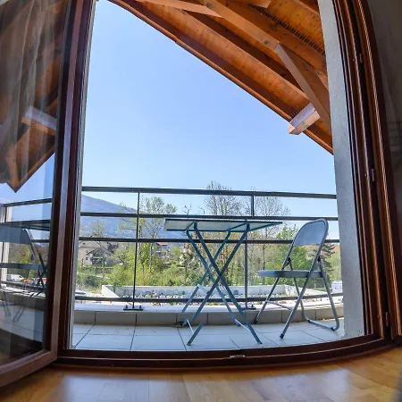 Au Coeur De St Jorioz, Spacieux Avec Terrasse Et Vue Montagne. Apartment Saint-Jorioz