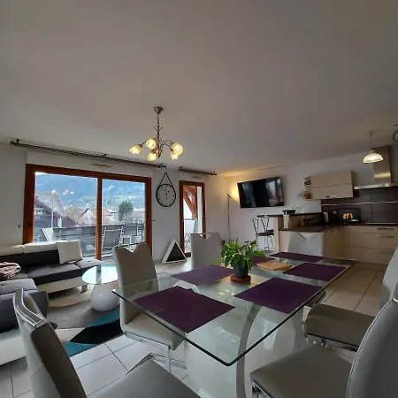 Apartment Au Coeur De St Jorioz, Spacieux Avec Terrasse Et Vue Montagne. *